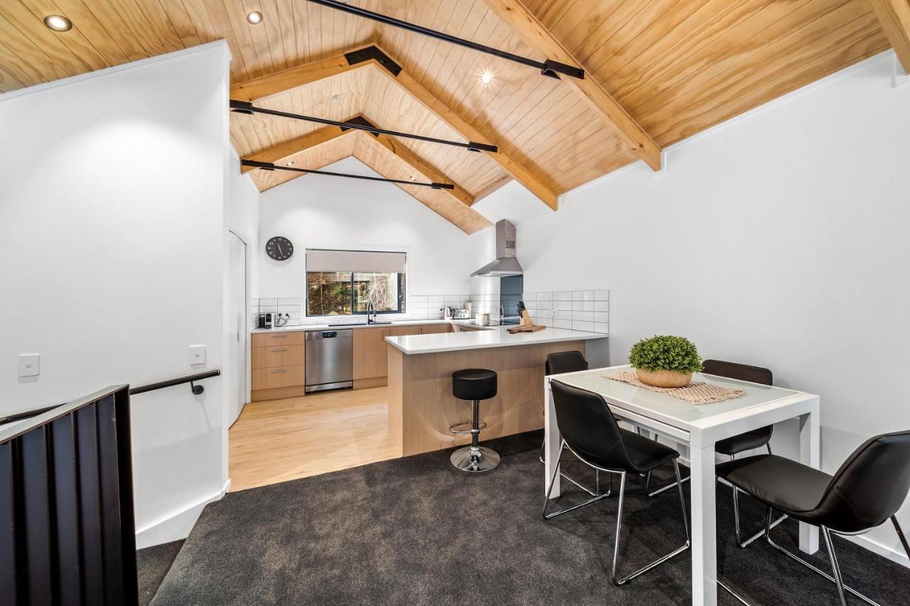 2 Bed 2 Bathroom Brand New Paradise 8 Mins To Cbd Queenstown Kültér fotó
